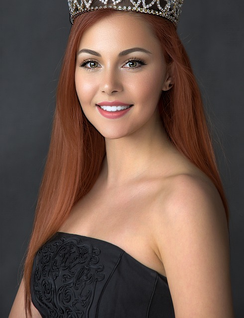 马内：范加尔在曼联想签我但没承诺出场时间，渣叔给了我承诺